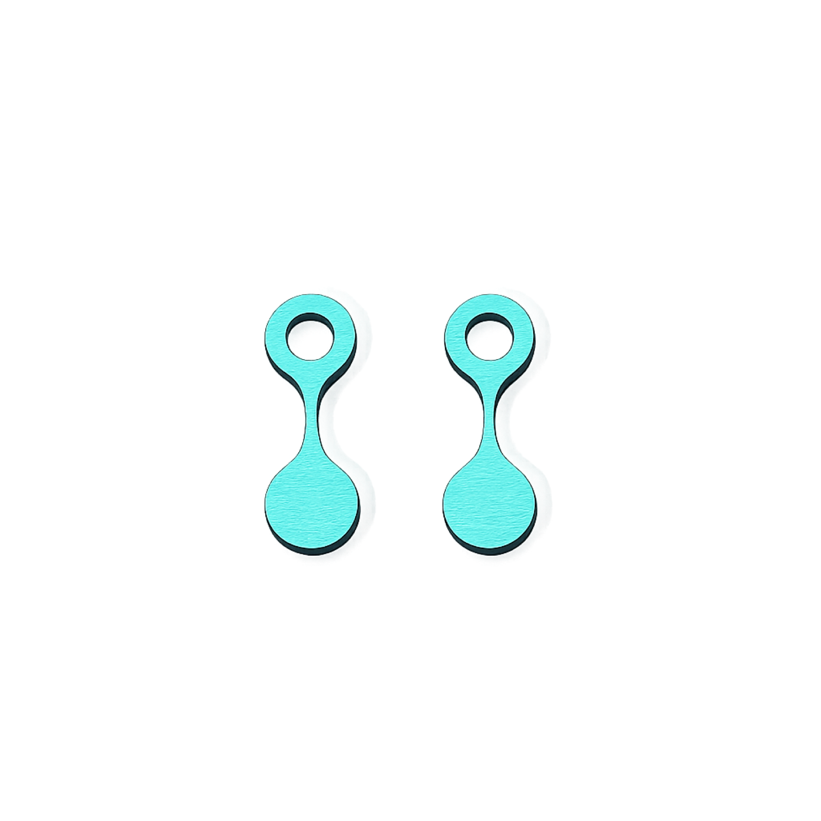 Paire de charms en bois laqué turquoise, forme d'haltère allongée avec un anneau ajouré en tete.