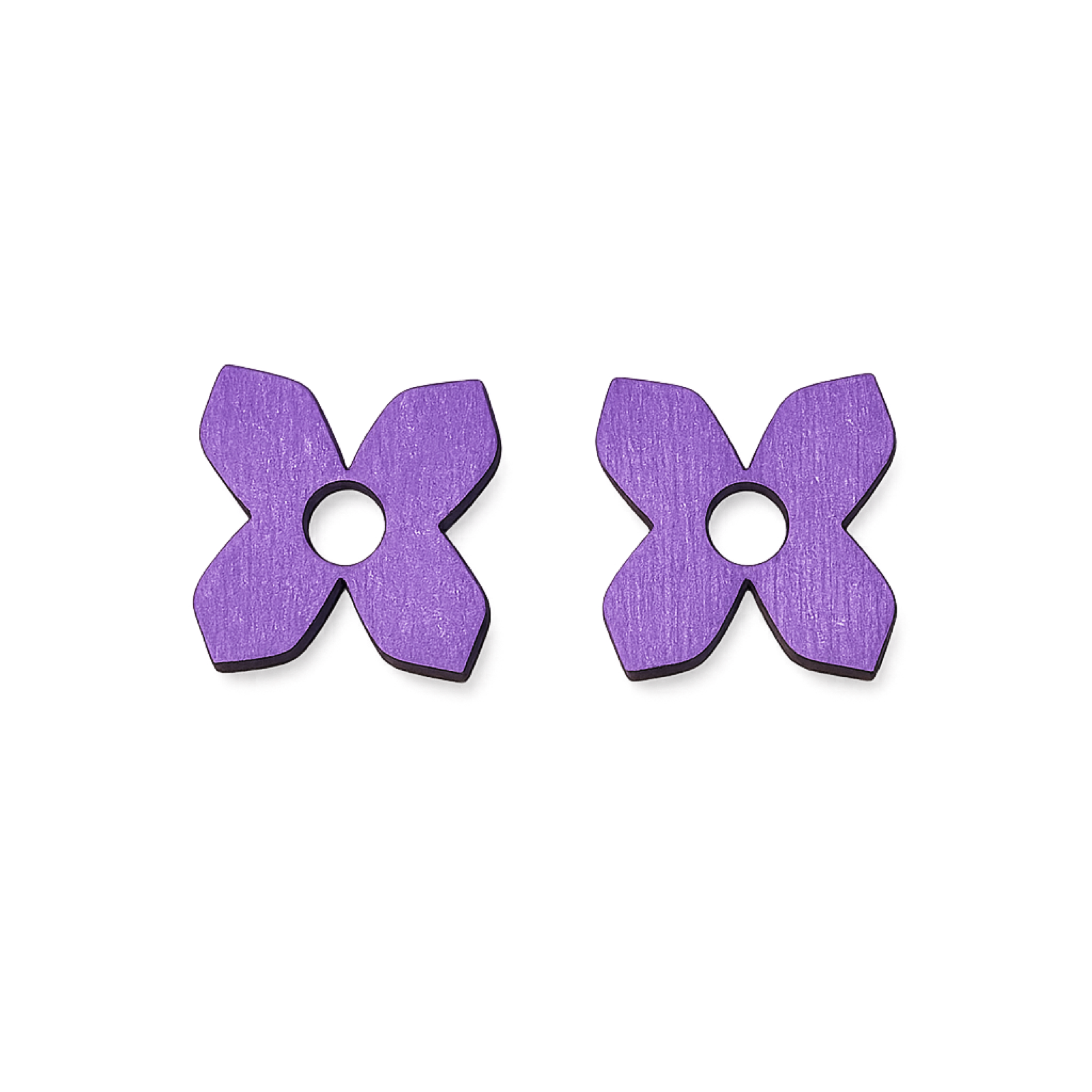 Paire de charms en bois laqué violet iris, étoile à quatre branches pointues percée en son centre.