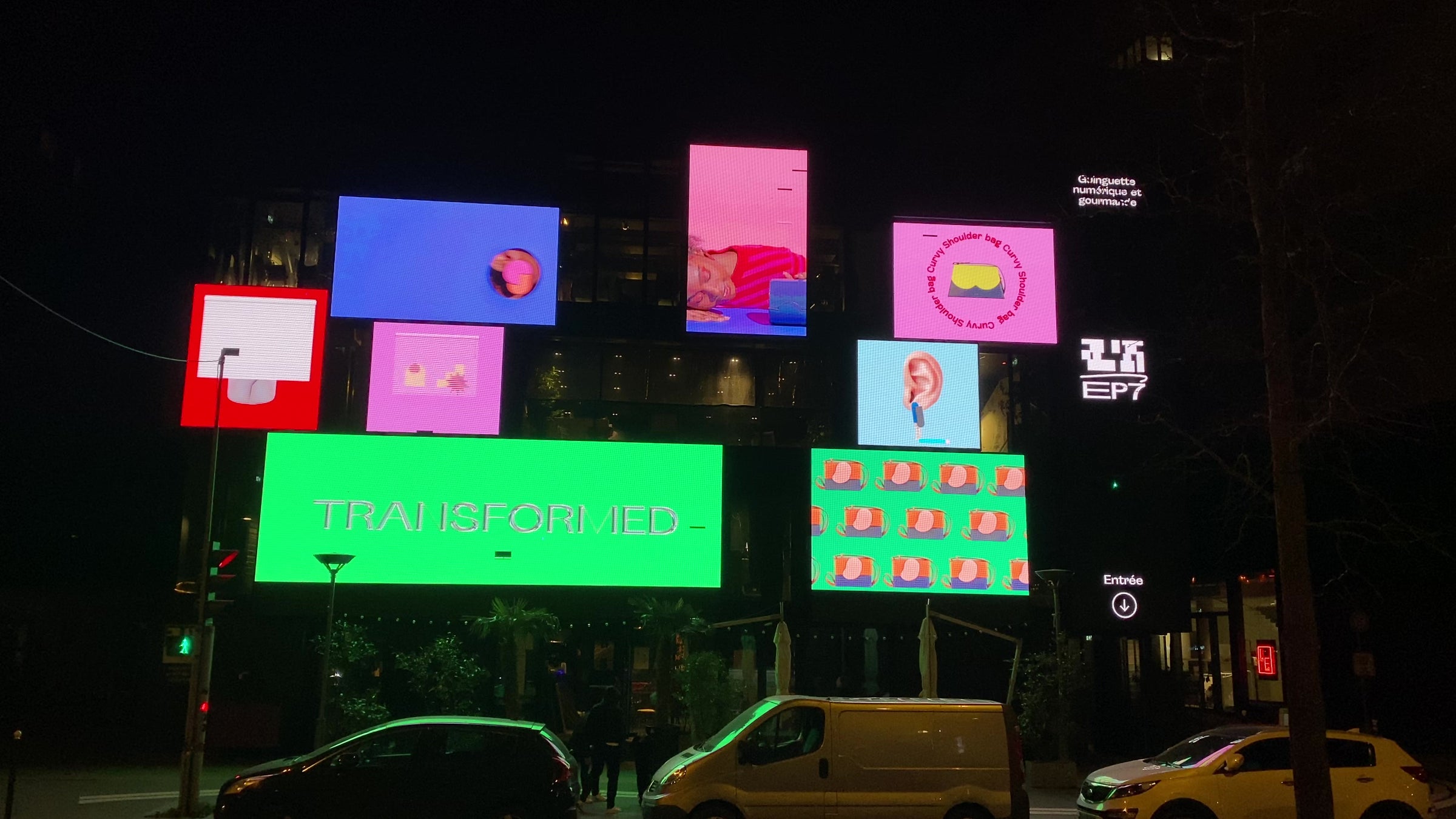 The ISLI Studio campaign shown on the large screens at EP7 in Paris